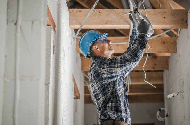 Best Affordable Emergency Electrician  in North Pembroke, MA